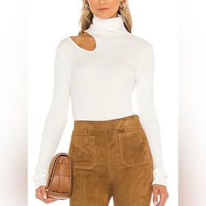 ASTR The Label “Vivi” Sweater